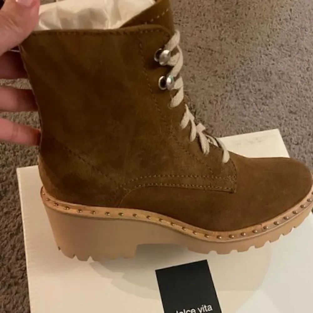 Dolce Vita Hinto Lace-Up Wedge Combat Ankle Boots Dark Brown Suede Size 6